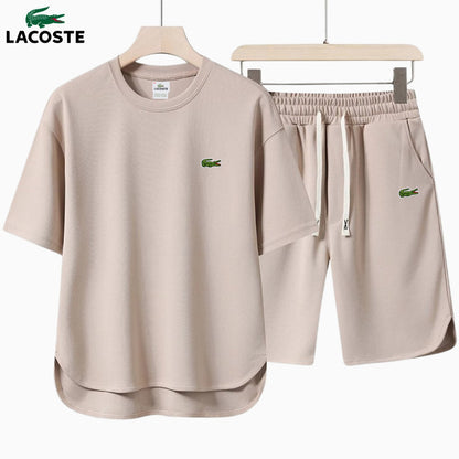 Casual Men’s Set – T-Shirt & Shorts
